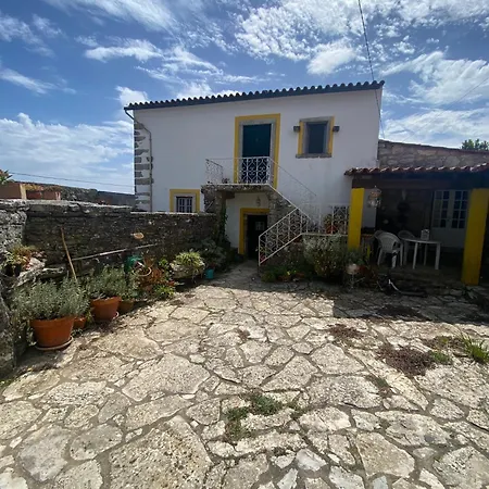 Casinha De Chanca, Rabacal Nocleg ze śniadaniem