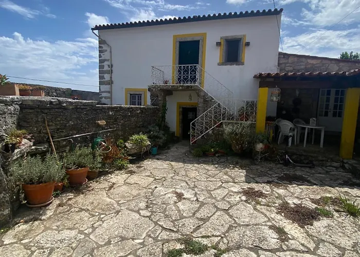 Casinha De Chanca, Rabacal Bed and Breakfast